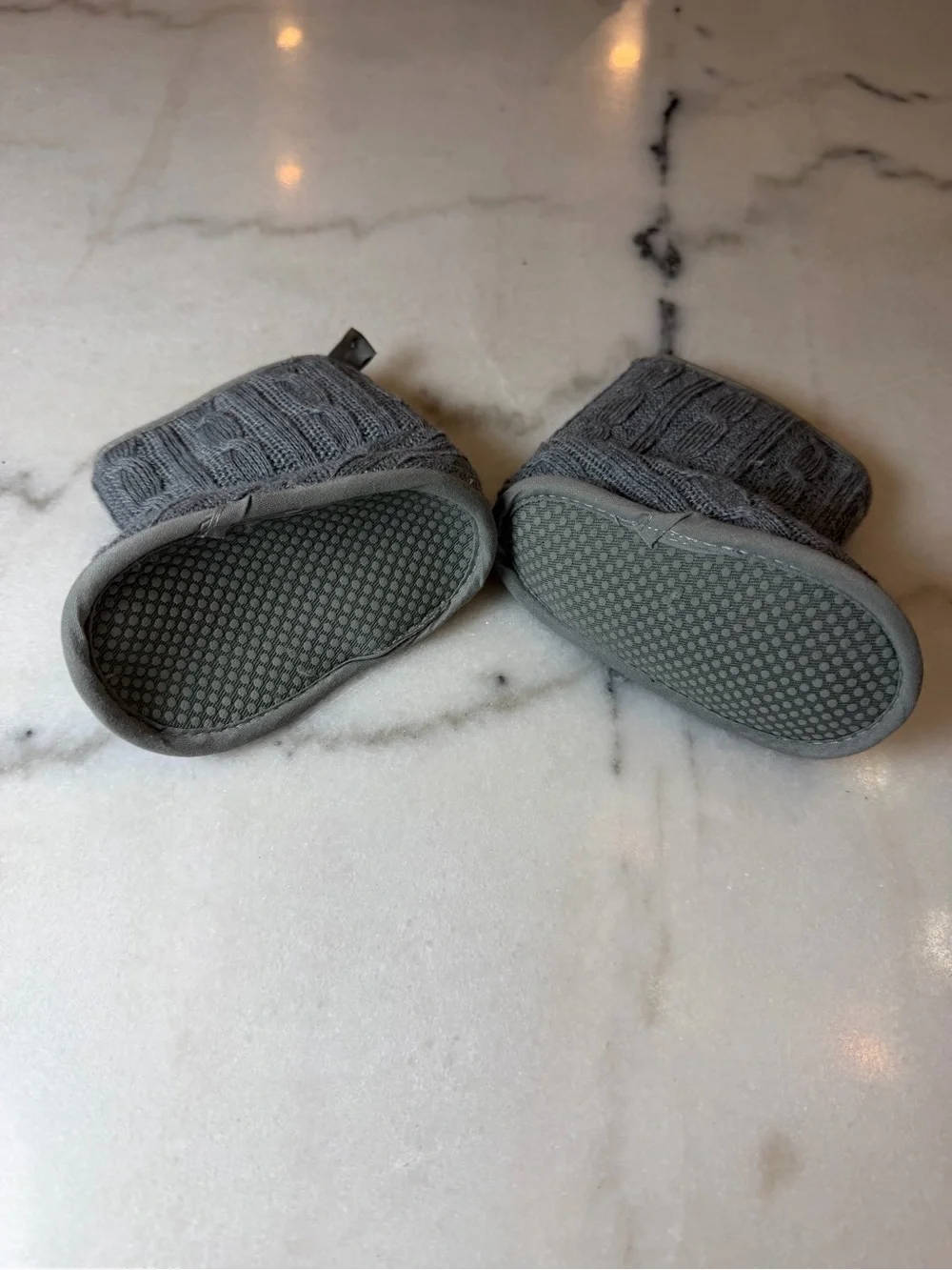 Knit Cable Gray Baby Booties with Bow